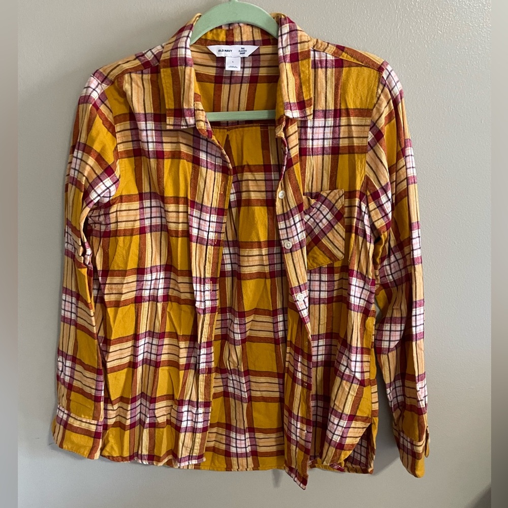Old Navy button up flannel, size large